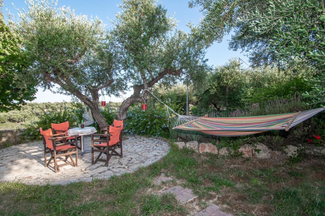 Villa Zoi Meson Yerakarion Luaran gambar