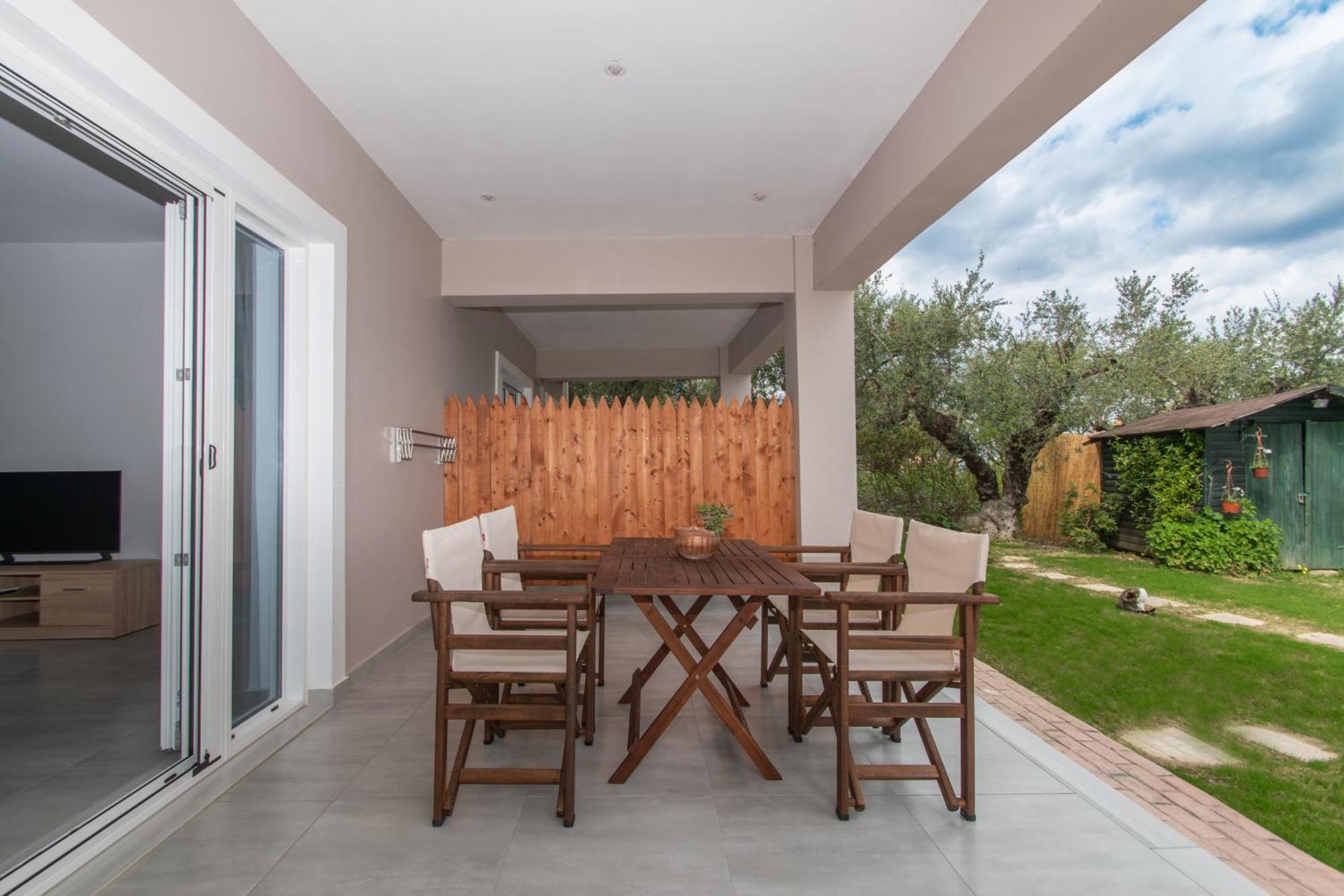 Villa Zoi Meson Yerakarion Luaran gambar