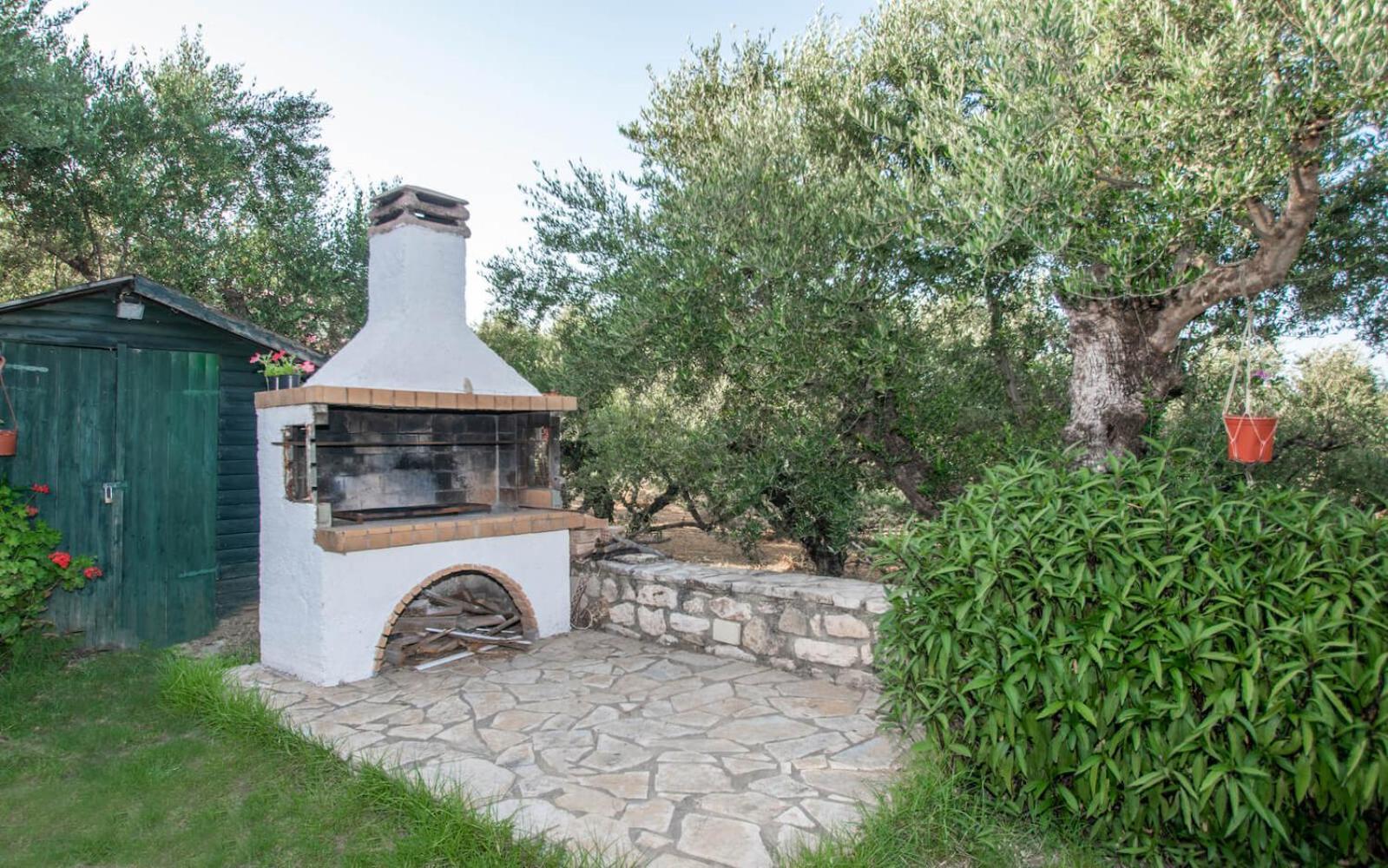 Villa Zoi Meson Yerakarion Luaran gambar