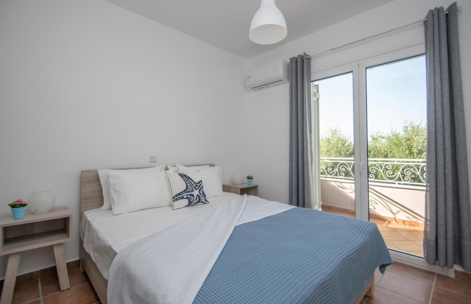 Villa Zoi Meson Yerakarion Luaran gambar